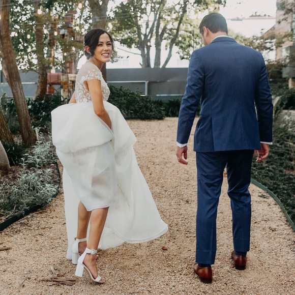 Meet Your Posher, Elaine - Picture 3 of 3